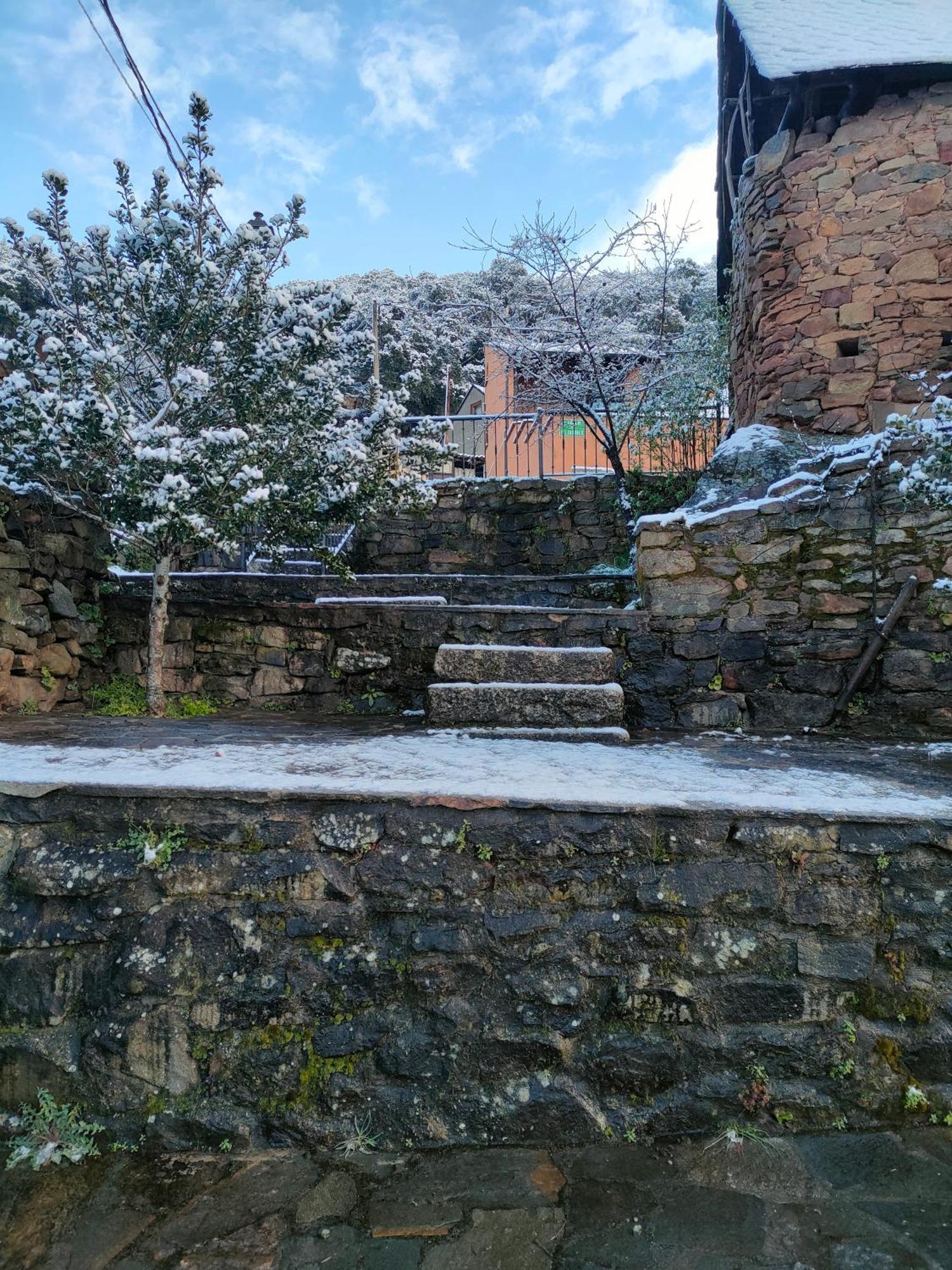 Casa De Turismo Rural Sardom3 Bembibre  Dış mekan fotoğraf