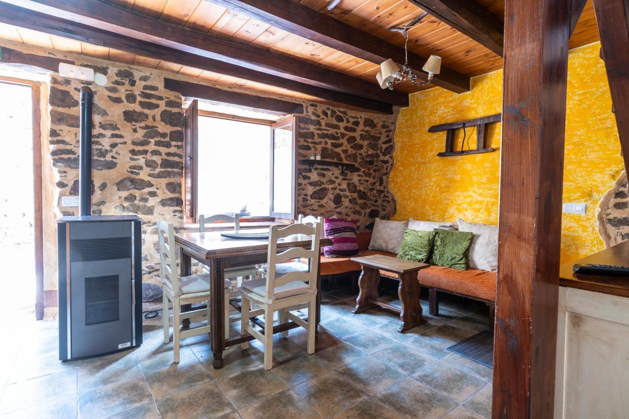 Casa De Turismo Rural Sardom3 Bembibre  Dış mekan fotoğraf
